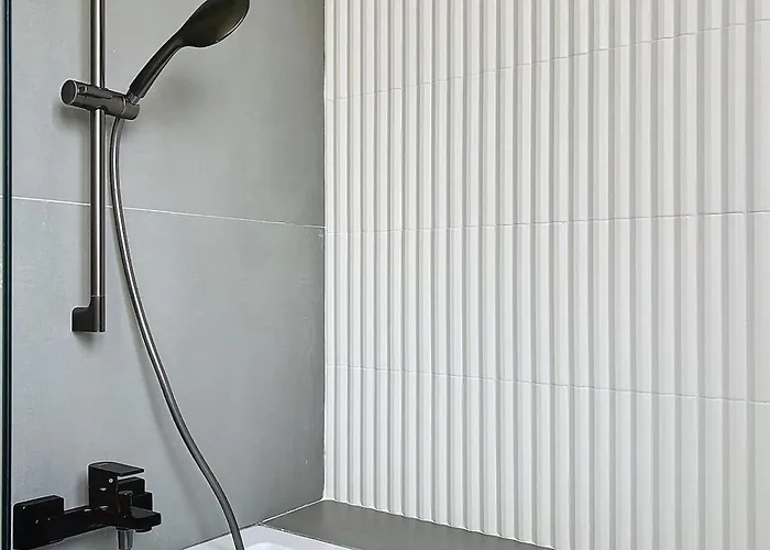 Marine Brilliance, Ac Parking And Sea View