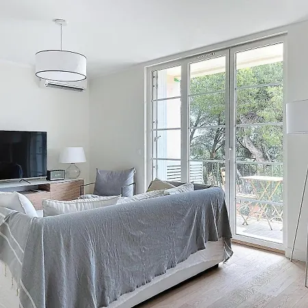 Marine Brilliance, Ac Parking And Sea View